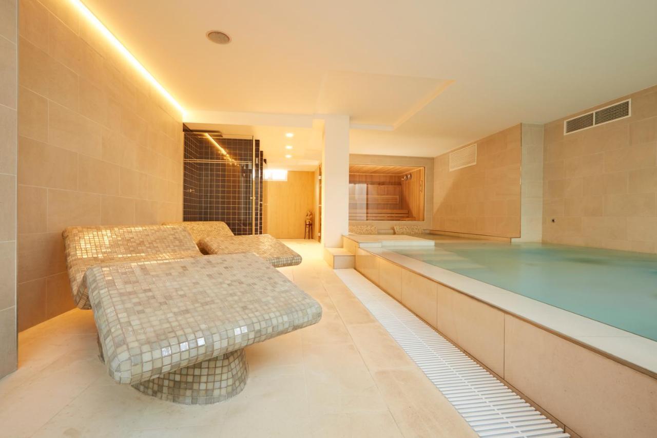 Ebano Hotel Apartments & Spa (Adults Only) Playa d'en Bossa Exterior photo